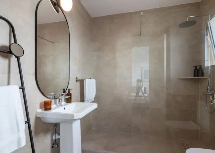 The Seven - One Bedroom Appartamento